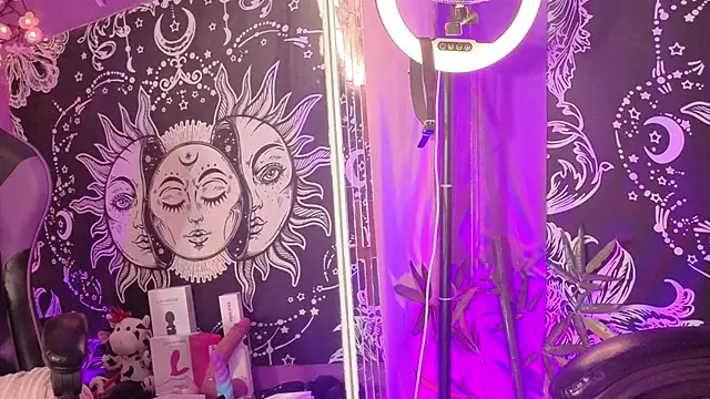 Gaia_Gatex Live XXX-chat