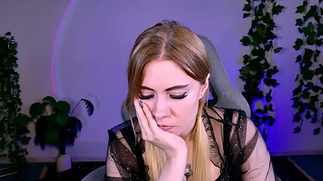Kumiho_7777's Live XXX Chat