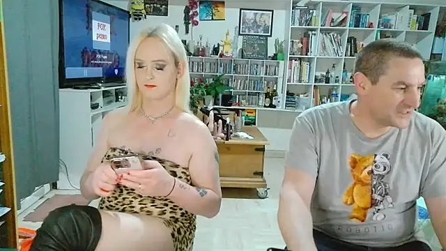 Barbieandteddy 网络视讯表演