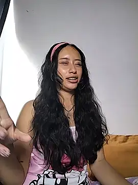 L0lita_Emi12 – webcam-show