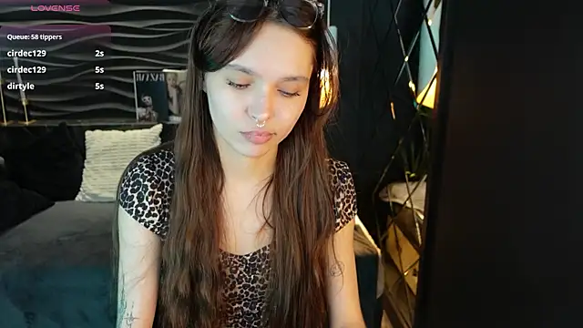 ChloeSunny Live XXX-Chat