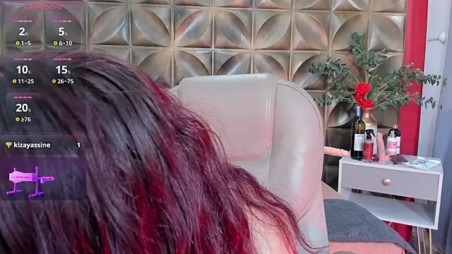 Gaia_rougee's Live XXX Chat