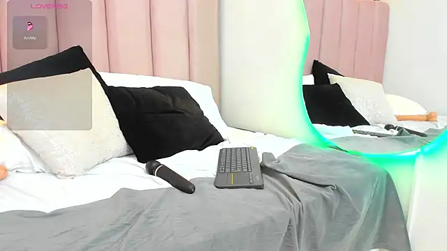 Živý XXX chat AkiraHayamii