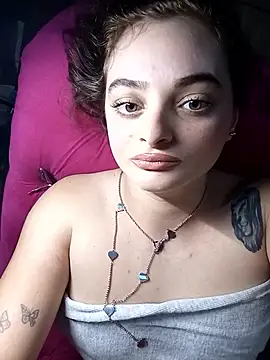 Chatroom XXX en direct de Emmacut