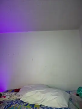 Chat XXX en directo de aurora_divine