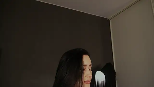 madmary's Live XXX Chat