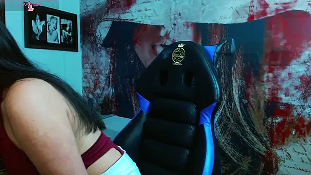 Chat +18 de gigi_gilt_ ao vivo