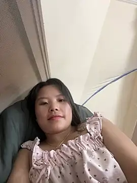 Bella_7777 ওয়েবক্যাম শো