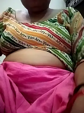 Chatroom XXX en direct de RASIYAN_RANI