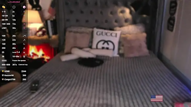 ZyraGoddes' Live XXX Chat