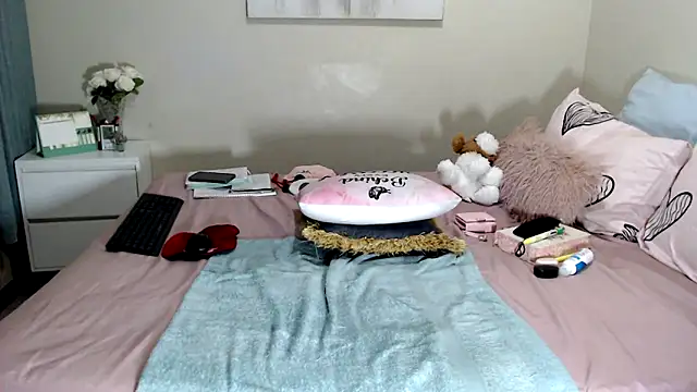 Chat +18 de FitSelina66 ao vivo