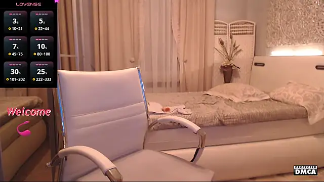 Chatroom XXX en direct de DeaLux--