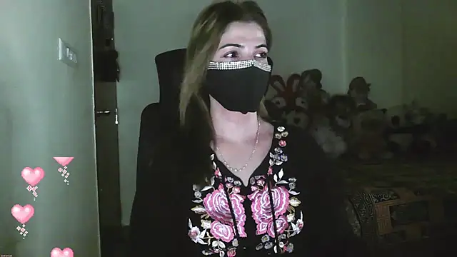Chat +18 de Cute_Sonii ao vivo