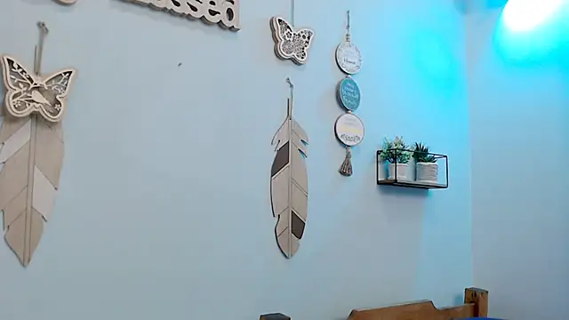 hotlatinaluna23 – Live XXX-chat