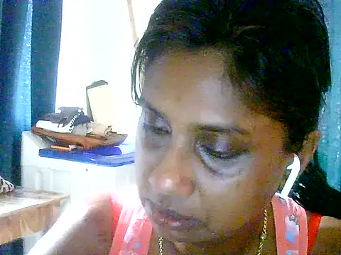 Chat XXX en directo de Ansh1307