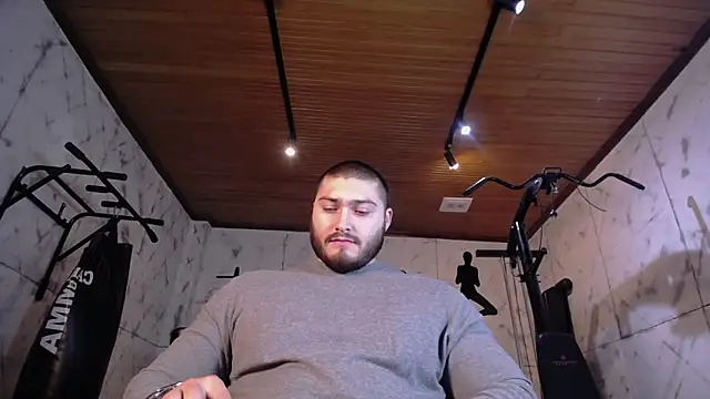 Darius_Wolfe 在線直播表演
