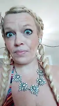 marilyn420's Webcam Show