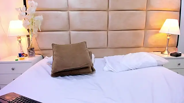 MeganVelvet_'s Live XXX Chat