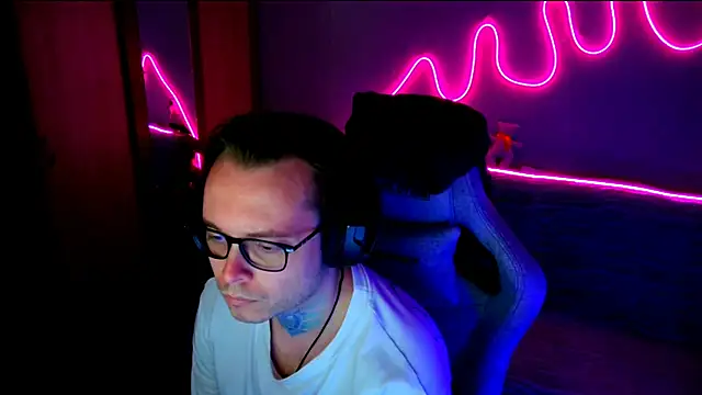 MeLanXolik Webcam Show