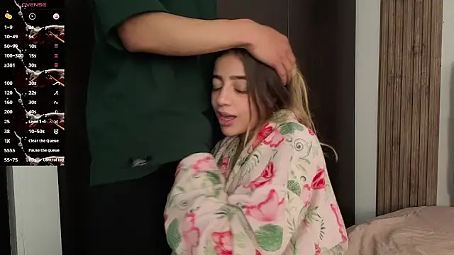 cute_emmma Adlı Modelin Canlı XXX Sohbeti