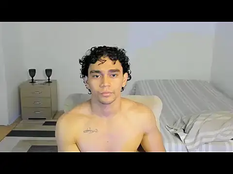 mateo_jack's Live XXX Chat