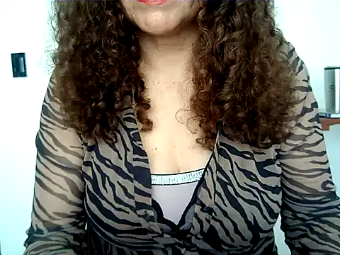 linka06 Chat XXX live