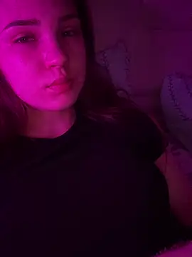 Онлайн чат XXX AkulaSeols