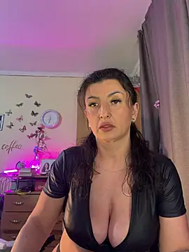 Chat XXX ao vivo de Hotangel75