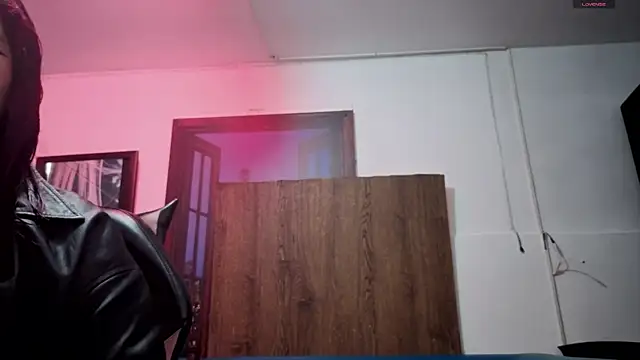 Rouse_darkk webkamerás műsora