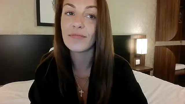 Edenfox-'s Live XXX Chat