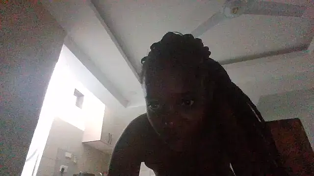 Chat XXX en directo de queen__ebony