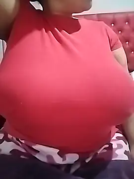 ShortShaly Adlı Modelin Canlı XXX Sohbeti