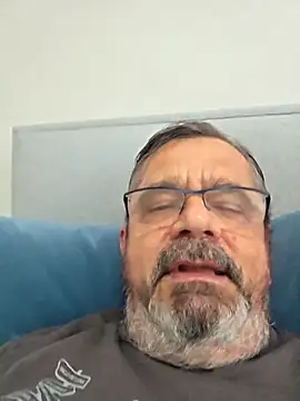 Axer1960 live XXX chat