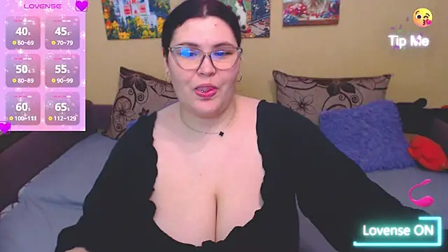 JuliaKeln Chat XXX in diretta