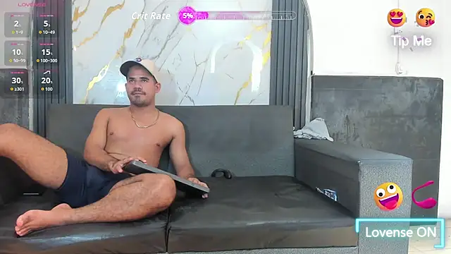 Latins_on_fire's Live XXX Chat