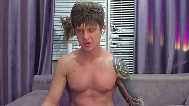 MarcoErra – webcam-show