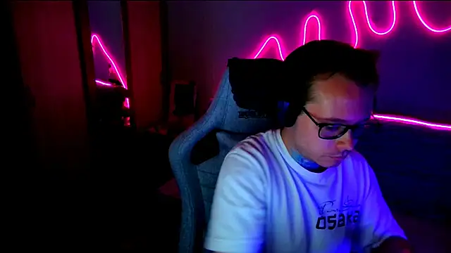 MeLanXolik 网络视讯表演