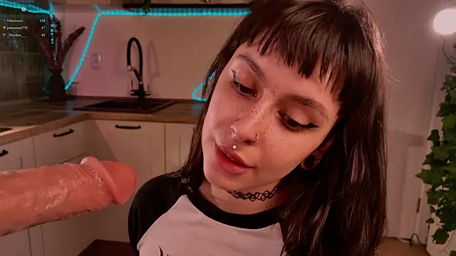 MichaellaMoon Live XXX-Chat