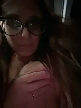 NataKitten Show in webcam