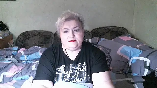 Lana555: онлайн-секс-чат