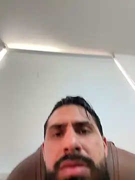Ryan_Black3 Show Webcam