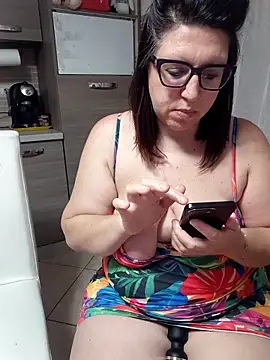 SinfulMarkedQueens Adlı Modelin Canlı XXX Sohbeti