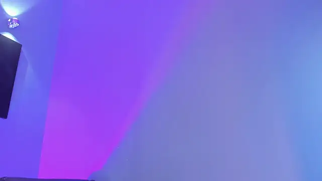 maddy_walker 现场XXX聊天