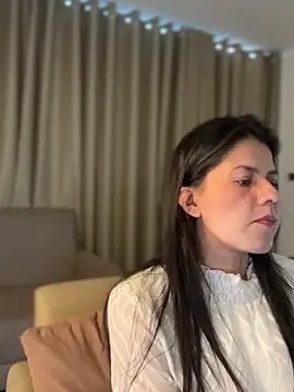 Zandrina Adlı Modelin Web Kamerası Şovu