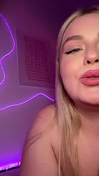 April_Vancee লাইভ XXX চ্যাট