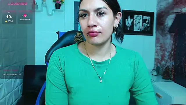 gigi_gilt_'s Live XXX Chat