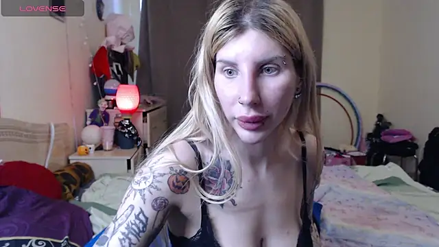 BLACKPeonyy live XXX chat