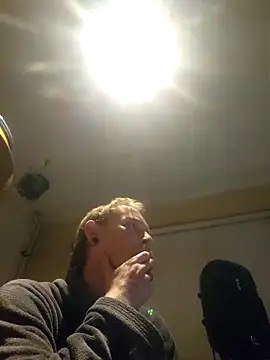 piercingpik Live XXX Chat