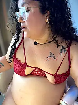 CurlyMilf_Vannexxxa's Webcam Show
