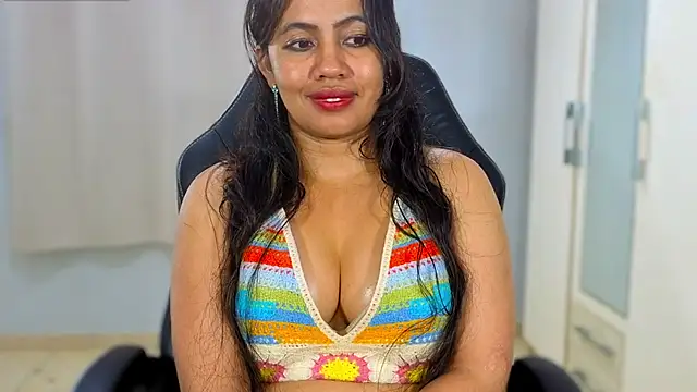 FannyXhot Adlı Modelin Canlı XXX Sohbeti